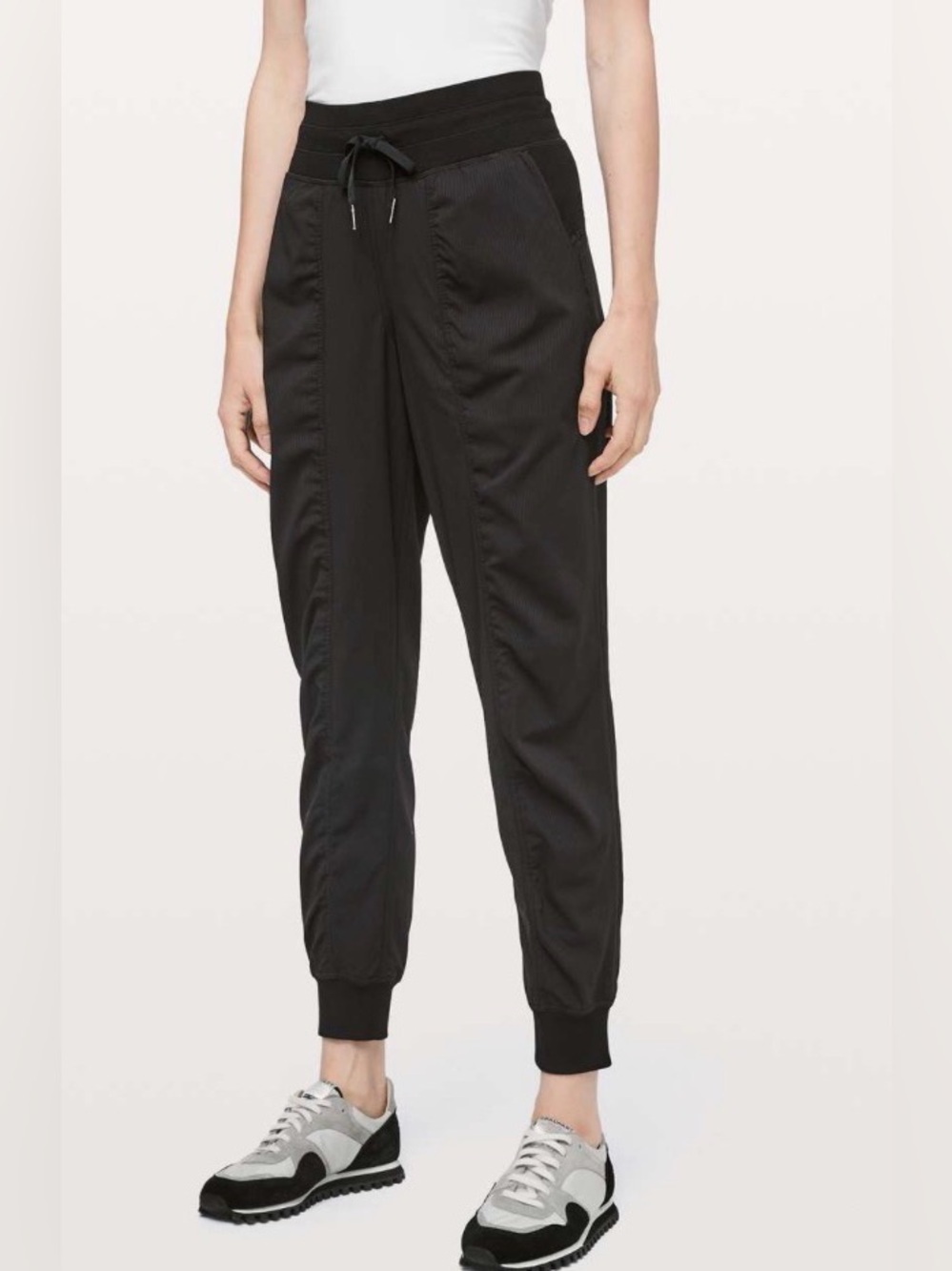 Lululemon Dance Studio Jogger Black 25”